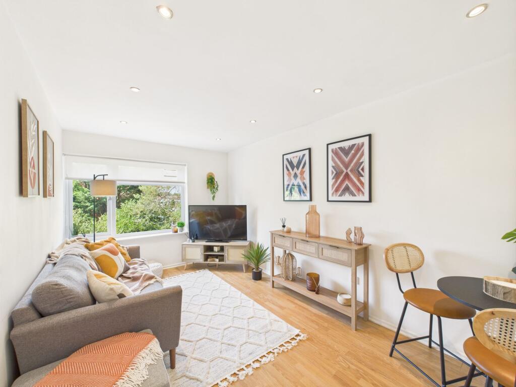 Additional image 8 of Pennine Road, Bromsgrove, B61