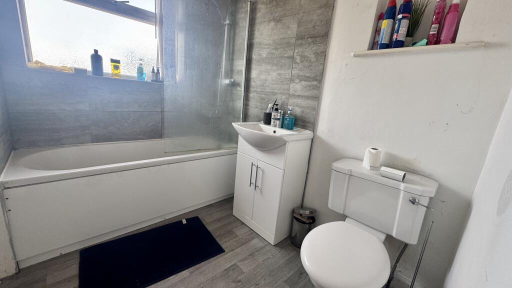 Additional image 4 of Amberley Grove, B6