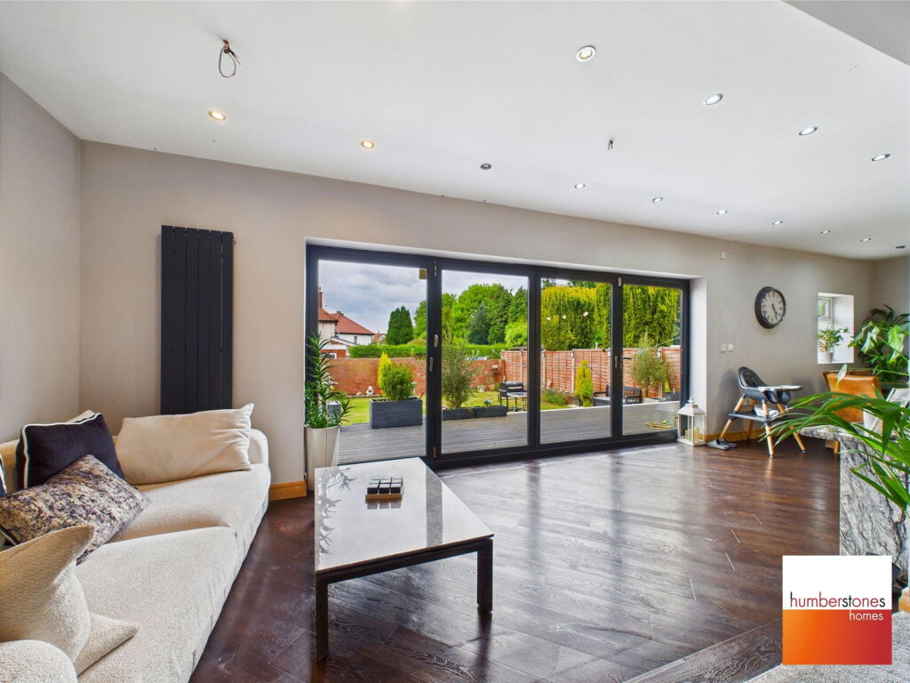 Additional image 18 of Newlands Drive, Halesowen, B62 9DZ