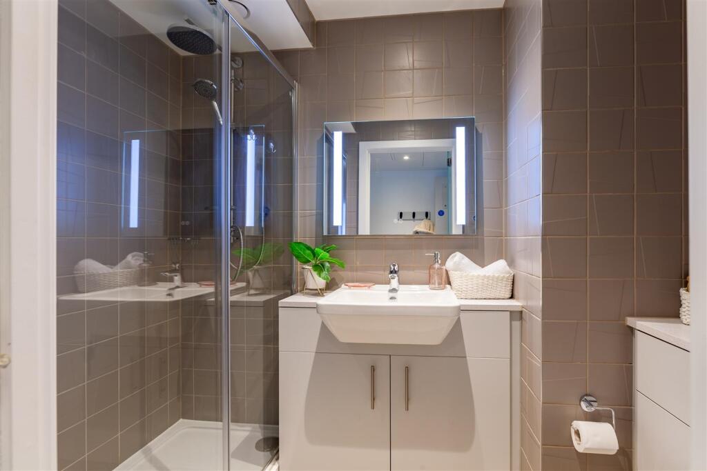 Additional image 37 of Birmingham | Student | September