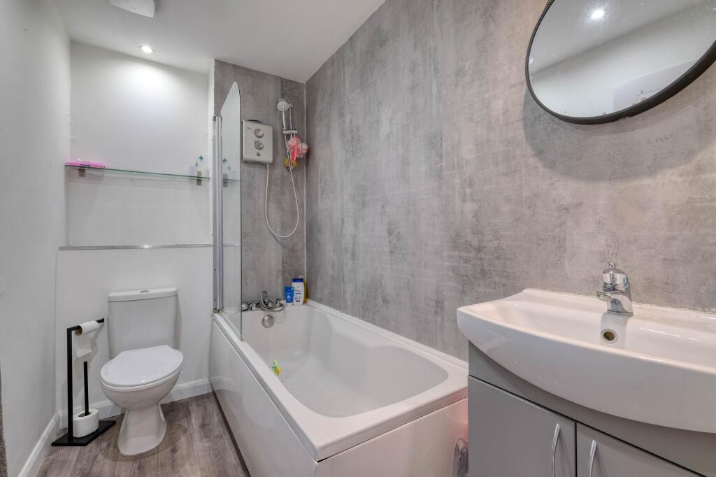 Additional image 7 of Acorn Road, Catshill, B61