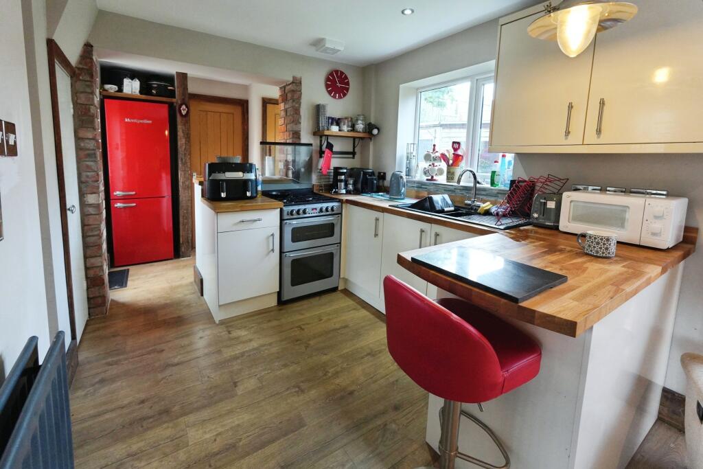 Additional image 2 of Dencil Close, Halesowen, B63