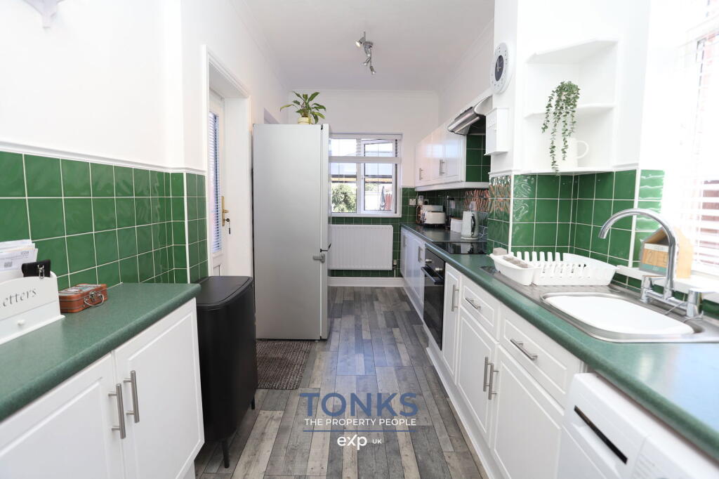 Additional image 9 of Extended with separate lounge & dining space - Mincing Lane, Rowley Regis, B65 9QE