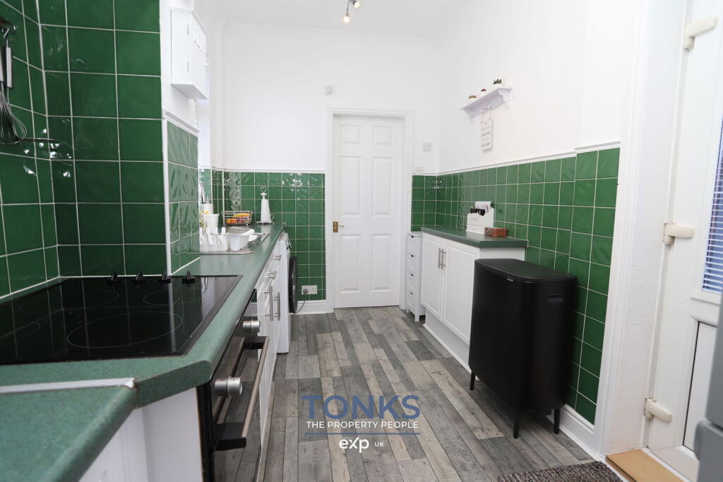 Additional image 10 of Extended with separate lounge & dining space - Mincing Lane, Rowley Regis, B65 9QE