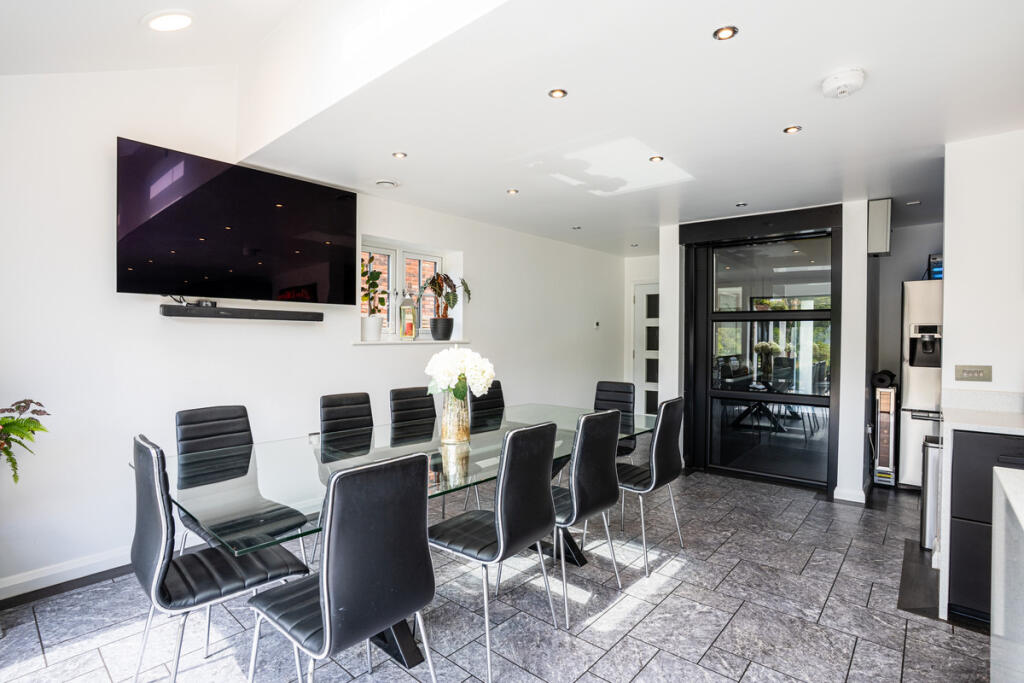 Additional image 6 of Alcester Road Burcot Bromsgrove, Worcestershire, B60 1FE