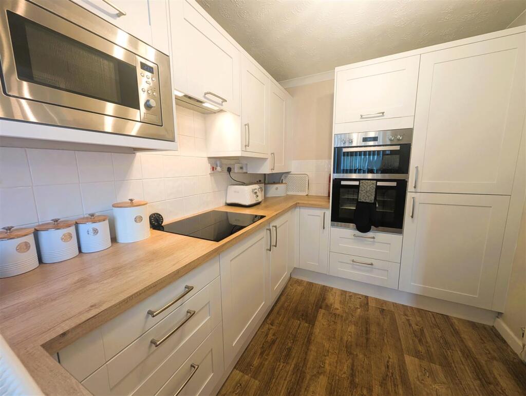 Additional image 20 of Church View Drive, Cradley Heath