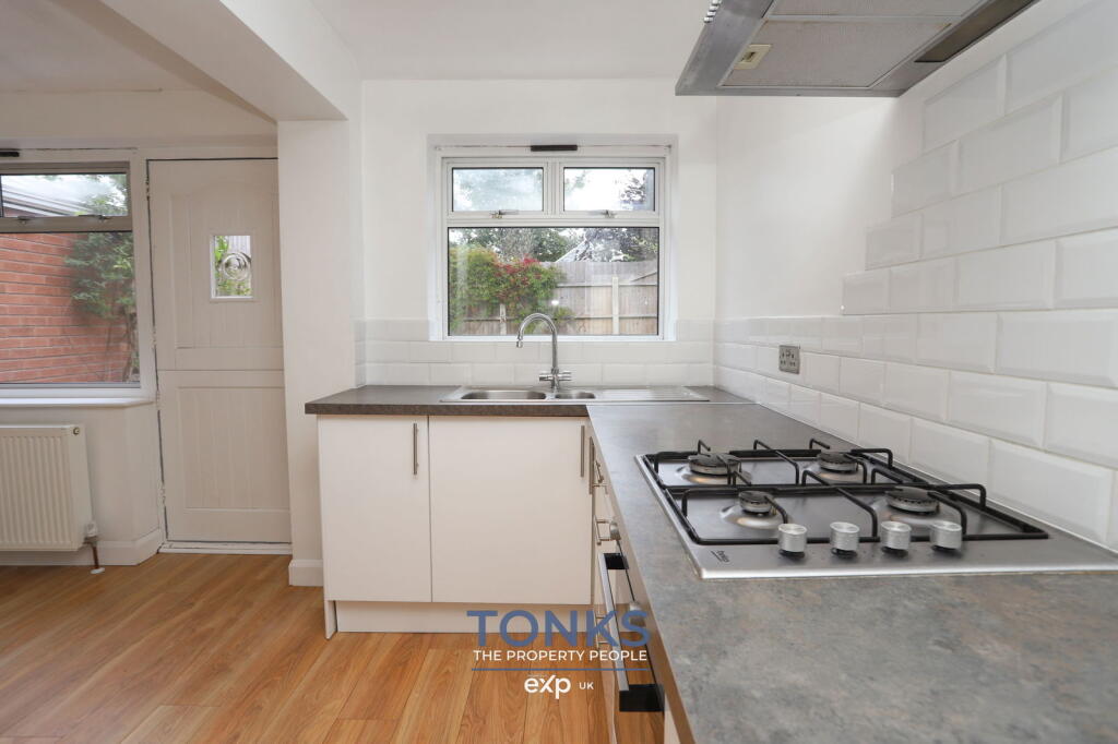 Additional image 4 of NO CHAIN - Beautifully presented throughout - Broadway Croft, Oldbury, B68 9DJ