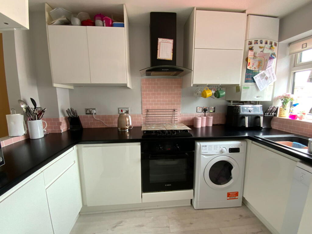 Additional image 5 of CRADLEY HEATH, Bramble Close
