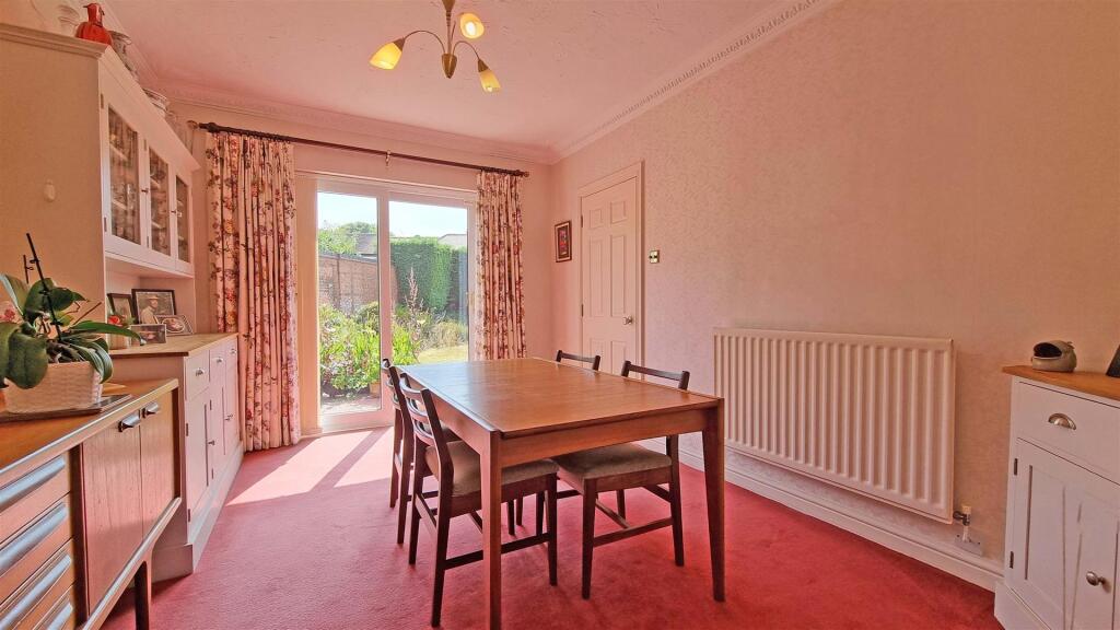 Additional image 7 of Richmond close, Hollywood