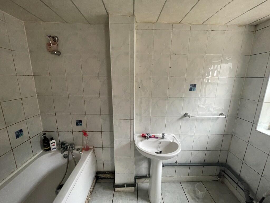 Additional image 10 of Birmingham Road,Oldbury,B69