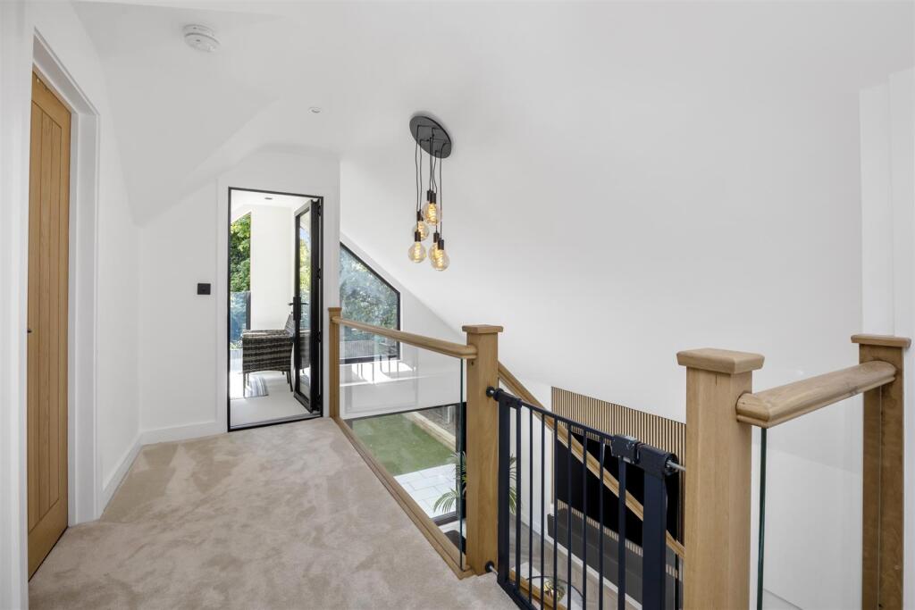 Additional image 29 of Aldsworth Avenue, Goring-By-Sea, Worthing