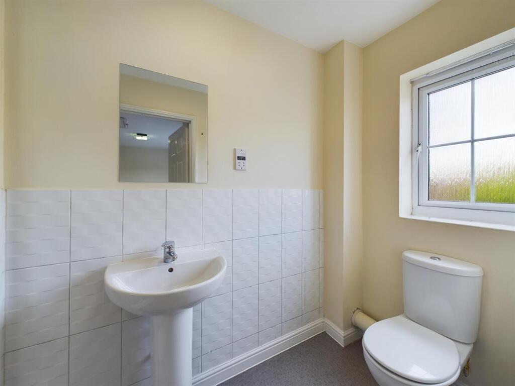 Additional image 9 of 328 Wharf LaneSolihull