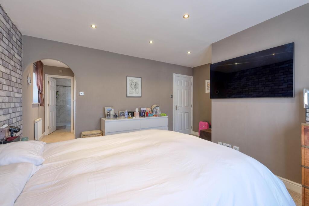 Additional image 9 of Hoveton Close, Redditch, B98