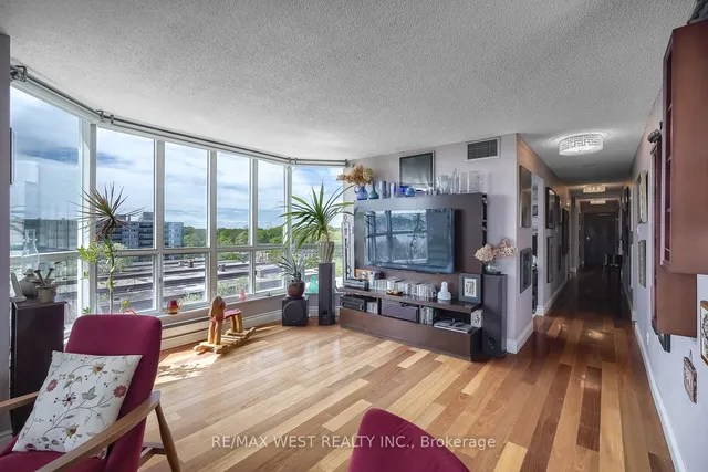 Additional image 6 of 2285 Lake Shore Blvd Unit 602