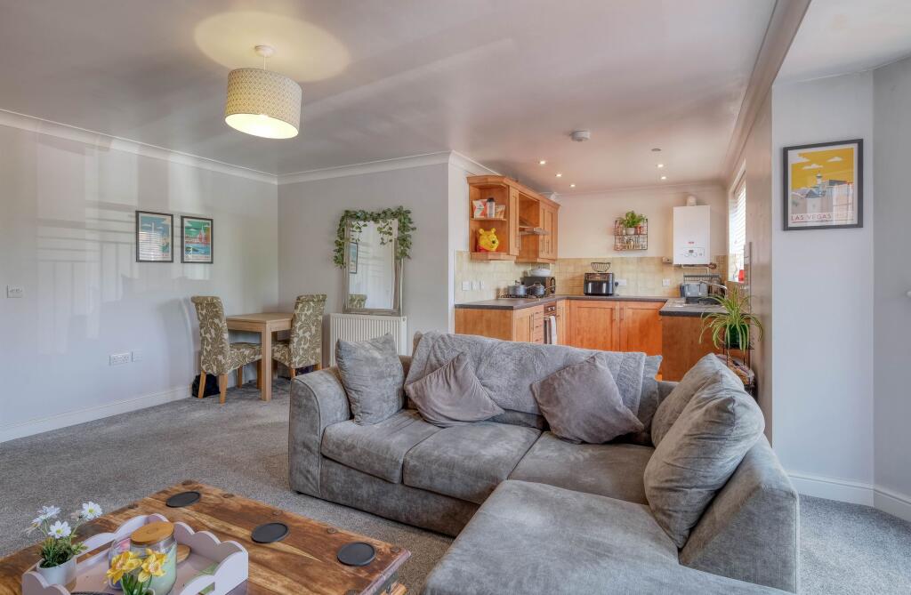 Additional image 3 of Evesham Road, New Coppice Court, B97