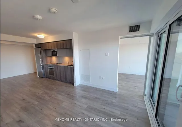 Additional image 10 of 585 Bloor St Unit 2324