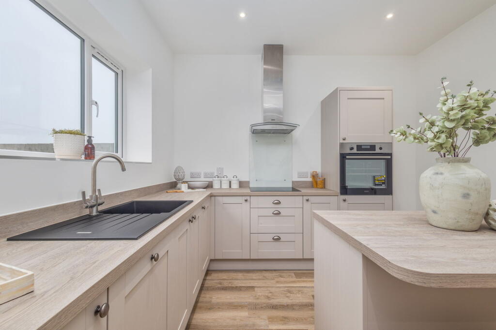 Additional image 6 of Egan Close, Dordon, Tamworth, B78 1AT