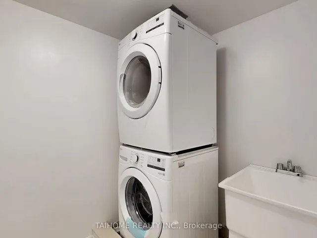 Additional image 34 of 8 Eaton Park Lane Unit 3