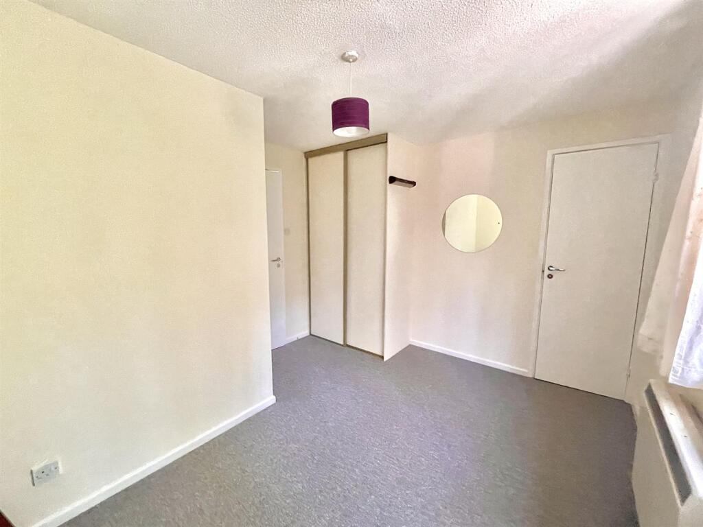 Additional image 5 of Avonbank CloseHunt EndRedditchWorcs.