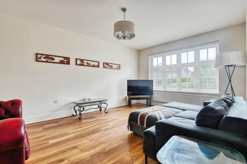 Additional image 5 of Alstonefield Close, Amington, Tamworth