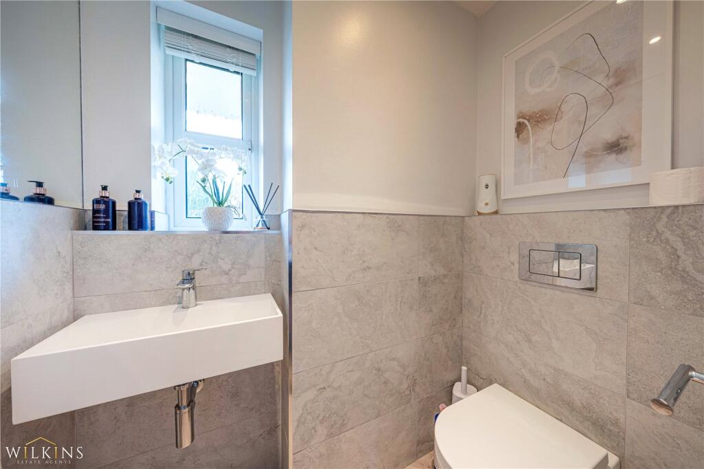 Additional image 15 of Kempton Drive, Dosthill, Tamworth, Staffordshire, B77