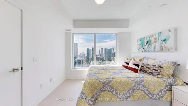 Additional image 16 of 252 Church St Unit 3812