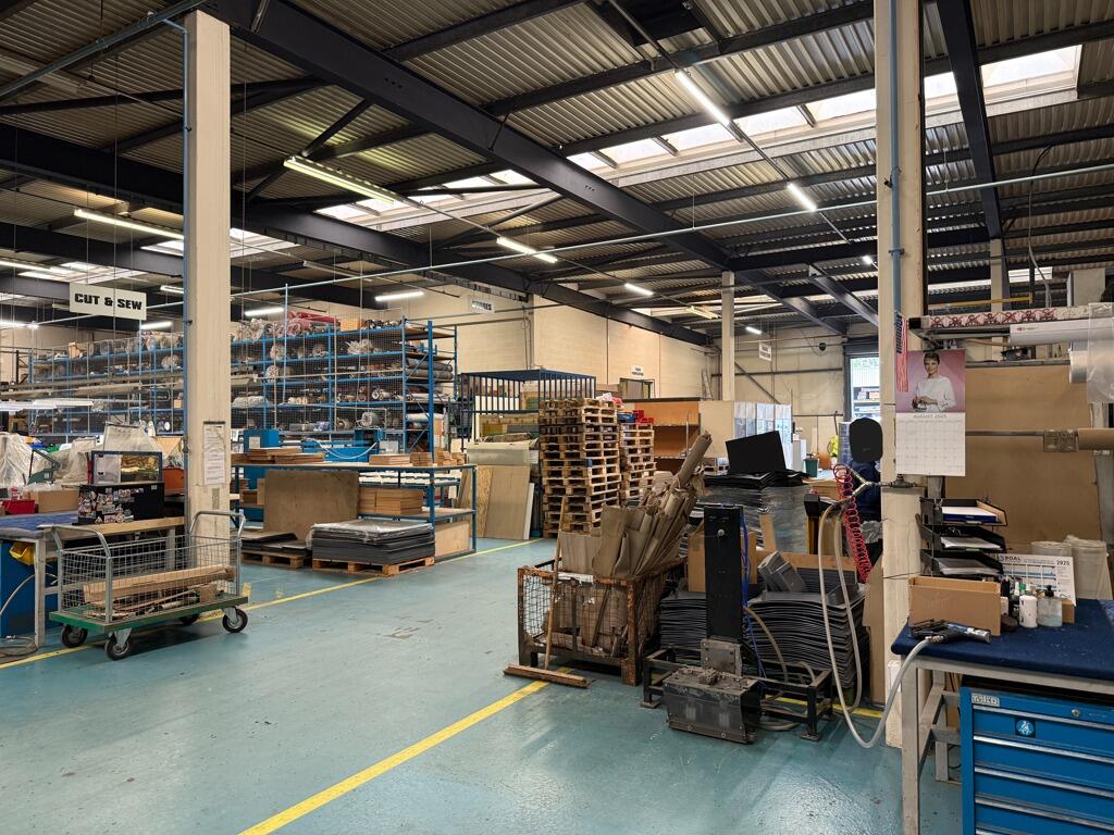 Additional image 20 of 20 Oxleasow Road, Redditch, Worcestershire, B98