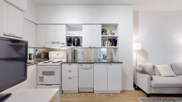 Additional image 17 of 35 Hayden St Unit 207