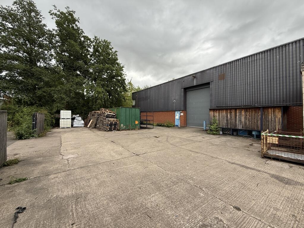 Additional image 13 of 20 Oxleasow Road, Redditch, Worcestershire, B98