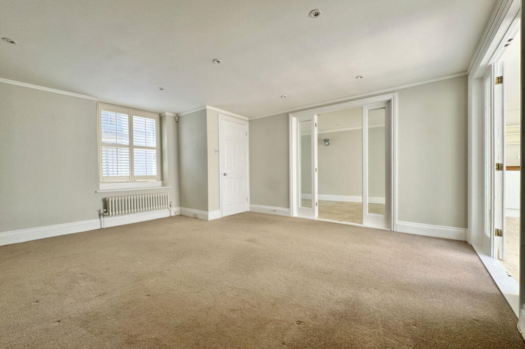 Additional image 3 of Circus Place, Bath