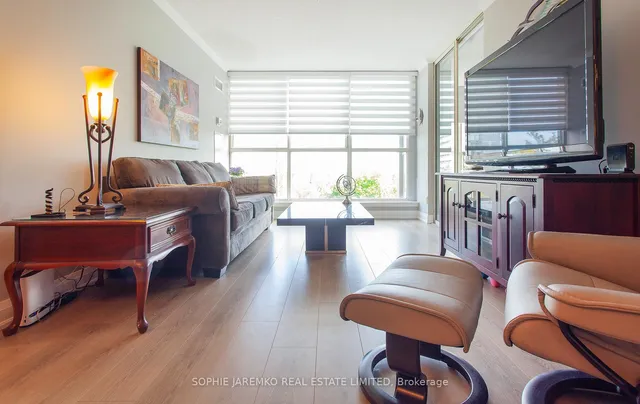 Additional image 10 of 22 Southport St Unit 538