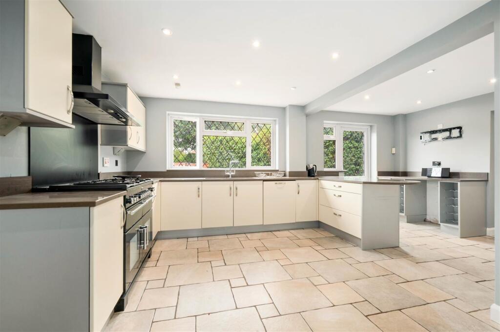 Additional image 2 of Chadbury Croft, Solihull