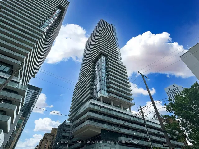 Additional image 4 of 161 Roehampton Ave Unit 605