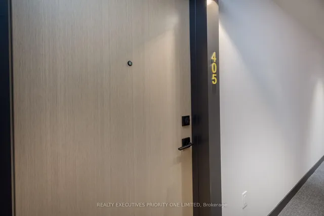 Additional image 5 of 36 Zorra St Unit 405