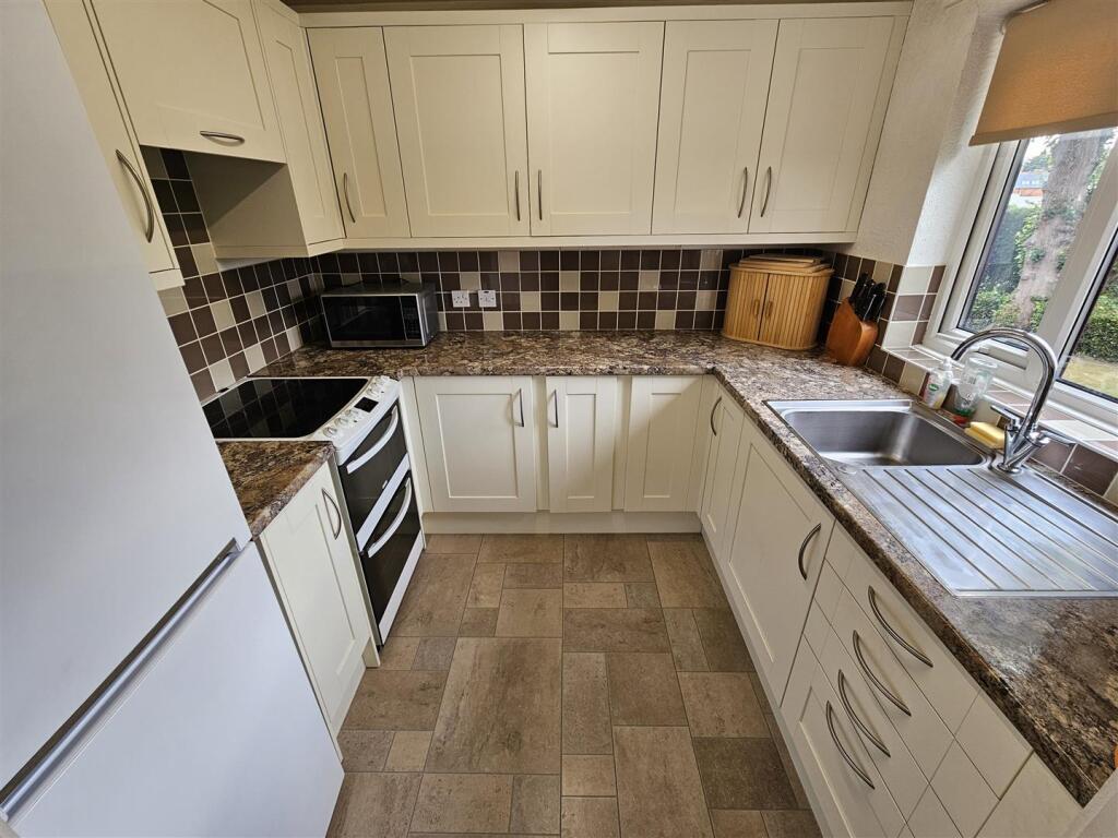 Additional image 6 of Fernleigh Court, Kelvedon Grove, Solihull