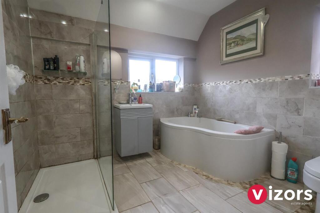 Additional image 12 of Oakenshaw Road, Redditch