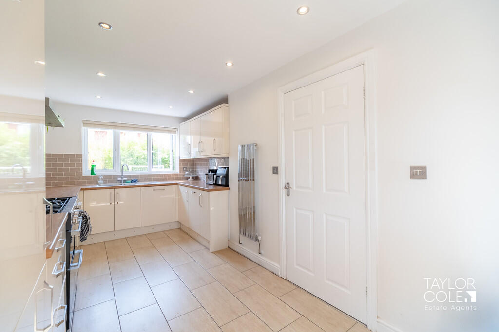 Additional image 8 of Kempton Drive, Dosthill, Tamworth