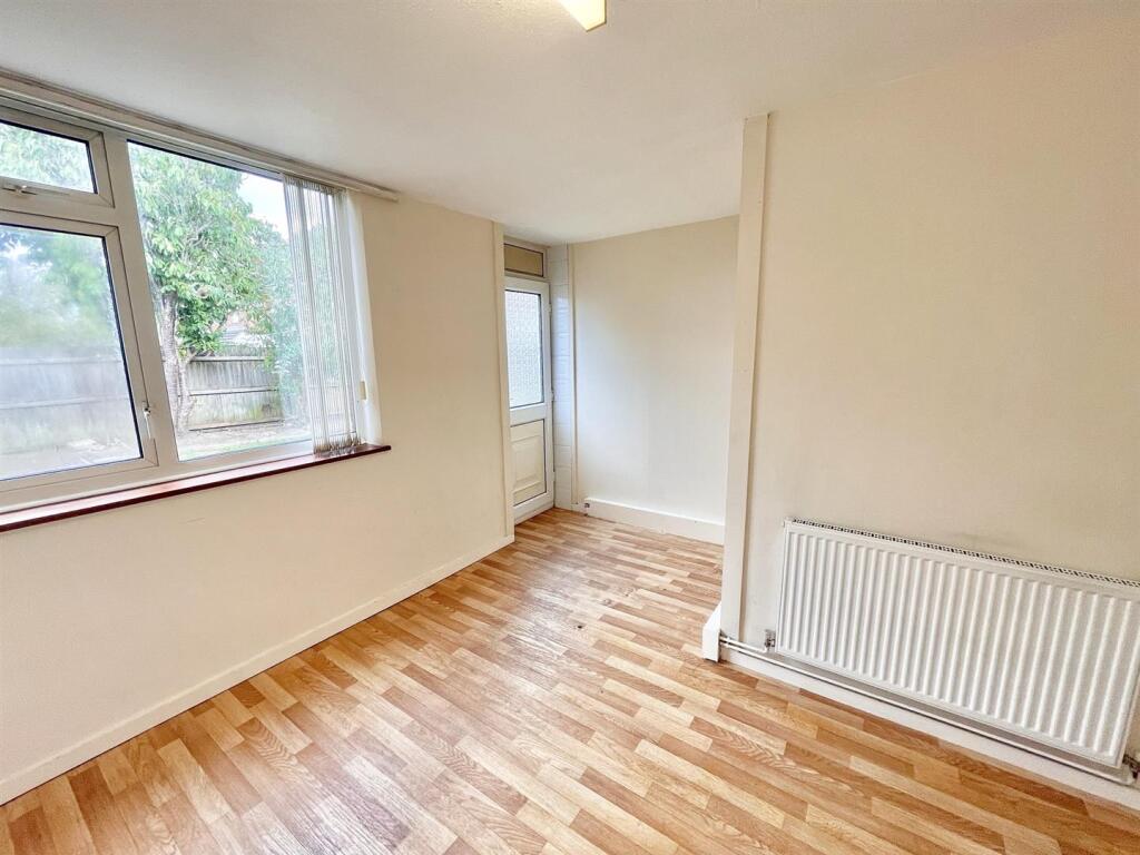 Additional image 4 of Eathorpe Close, Redditch