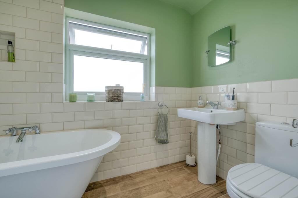 Additional image 18 of The Meadway, Redditch, B97