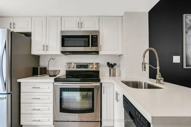 Additional image 9 of 119 Merton St Unit 408