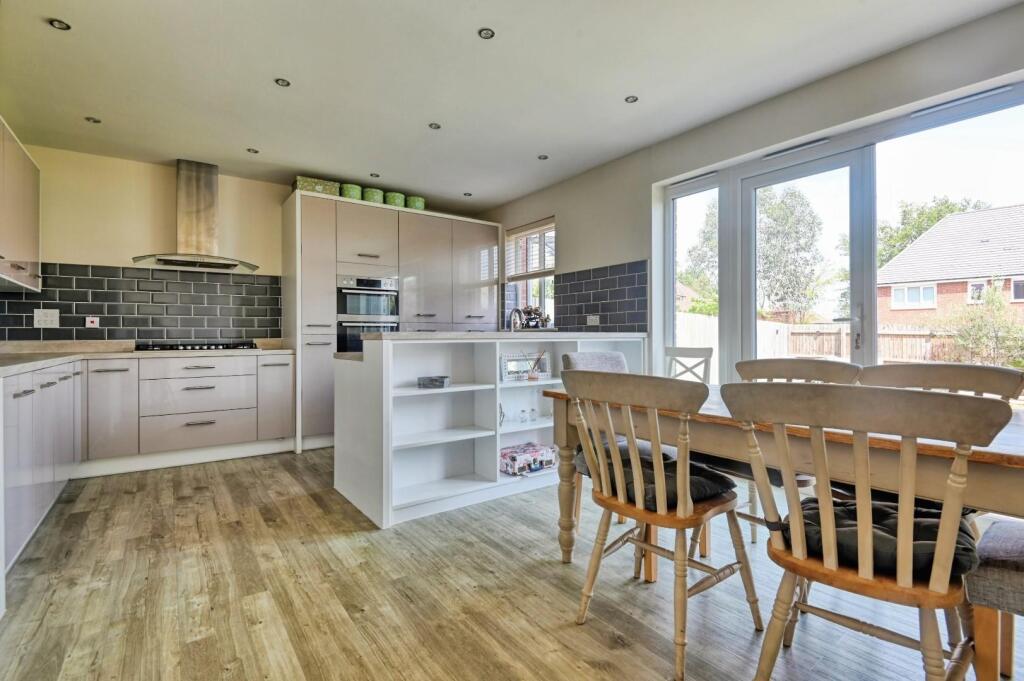 Additional image 11 of Alstonefield Close, Amington, Tamworth