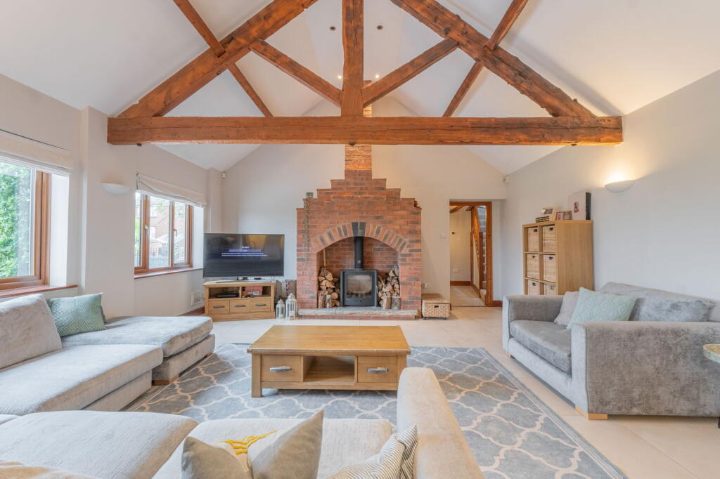 Additional image 11 of Longview Barn, Hewell Lane, Tardebigge, Worcestershire, B97 6QH