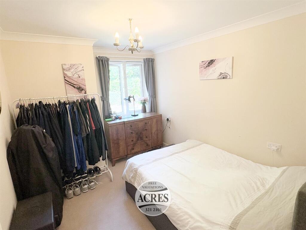 Additional image 11 of Owen Court, 2-12 Hollyfield Road