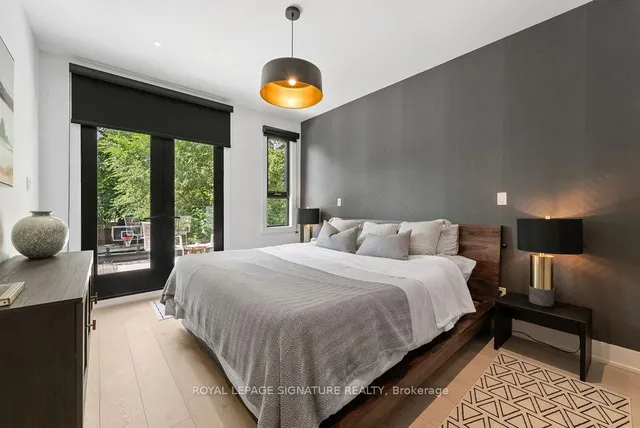 Additional image 32 of 102 Midland Ave