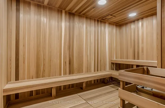 Additional image 34 of 36 Zorra St Unit 405