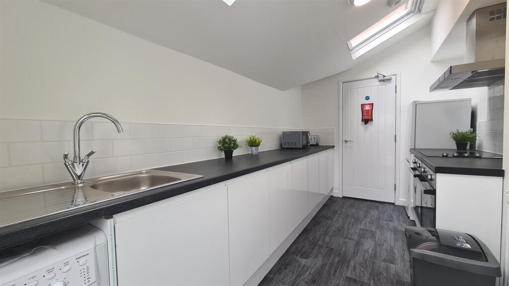 Additional image 11 of Mount Pleasant, Redditch