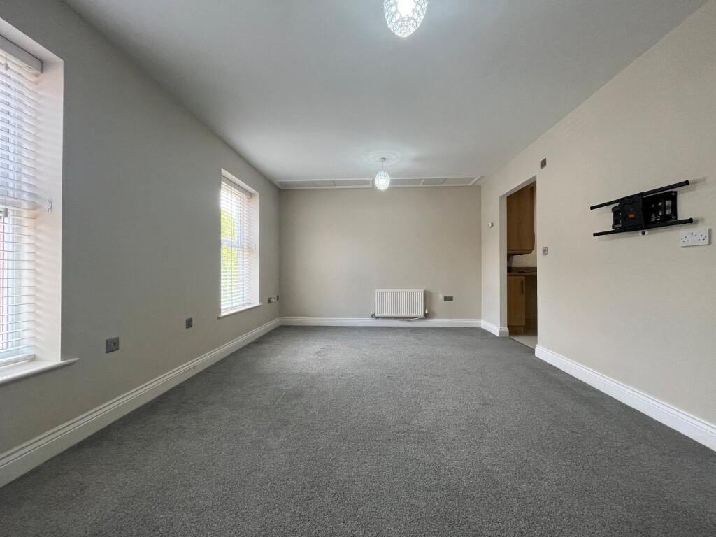 Additional image 2 of Snitterfield Drive, Shirley, Solihull, West Midlands, B90