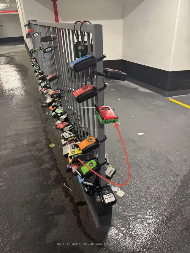 252 Church St Unit 3812