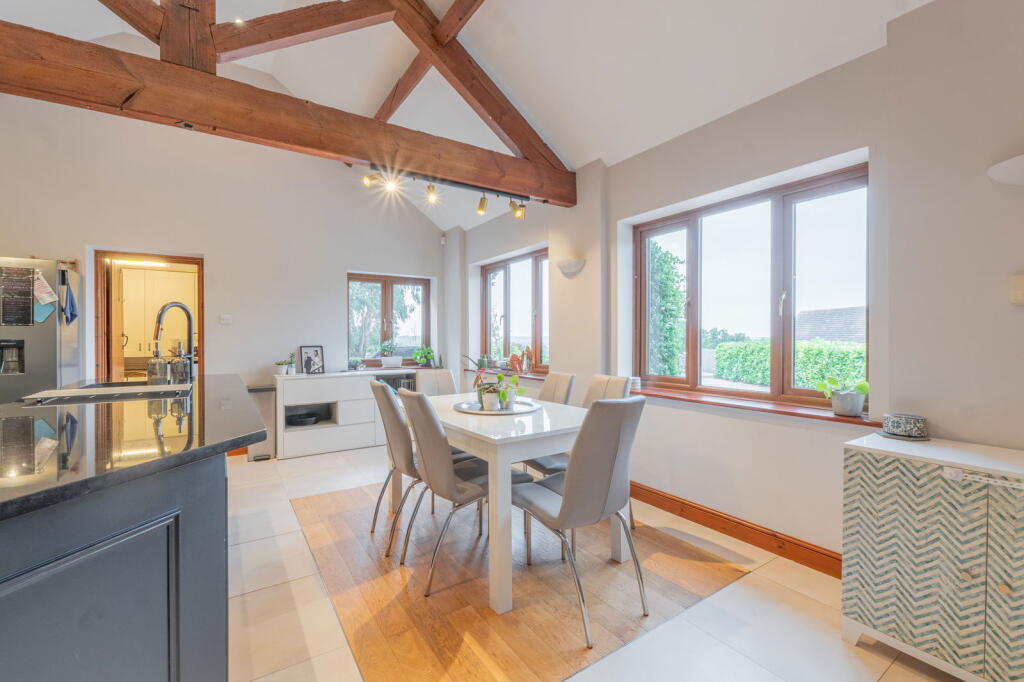 Additional image 8 of Longview Barn, Hewell Lane, Tardebigge, Worcestershire, B97 6QH