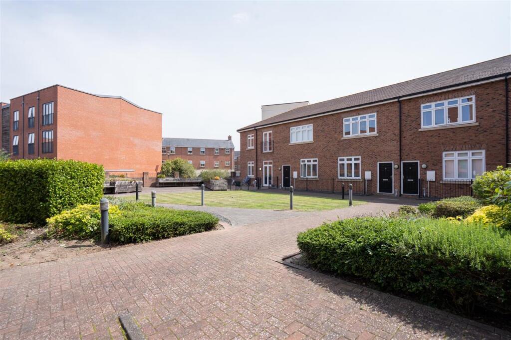 Additional image 16 of Waddeson House, 10-12 Gorcott Lane, Solihull